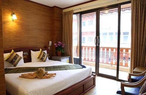Talat Yot Hotel | Tanee Place