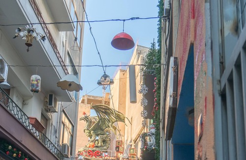 Monastiraki Apartamento | Tango 592 2BR en Monastiraki con balcón por JJ Hospitality