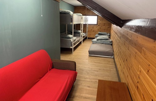 Minakami Cabina | Tanigawa Valley Lodge & Coffee Roastery