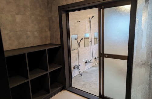 Minakami Cabina | Tanigawa Valley Lodge & Coffee Roastery
