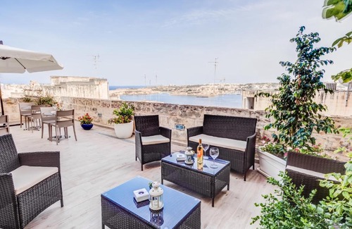 Valletta Cama Y Desayuno | Tano's Boutique Guesthouse