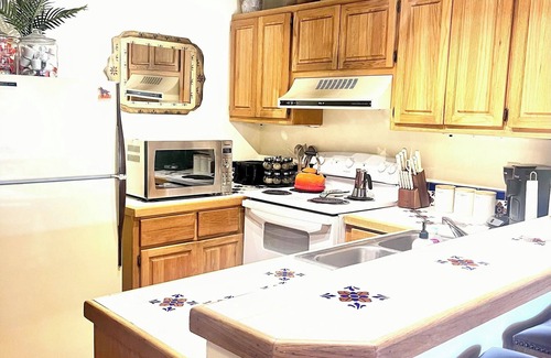 Arroyo Seco Condominio | Taos Ski Valley Rustic Condo