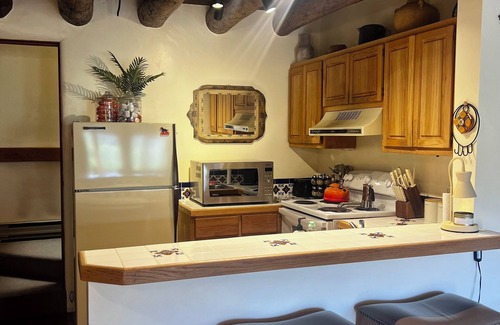 Arroyo Seco Condominio | Taos Ski Valley Rustic Condo