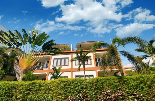 Jomtien Villa | Tara Of Seaside / Seaside Pool Garden / City Center / Pedestrian Street
