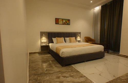 Sarnath Casa | Tarang Stay Inn