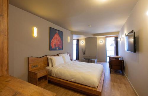 Besiktas Hotel | Tare Houses