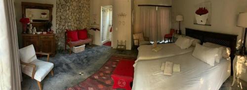Okaukuejo Casa | Tarentaal Guest Farm