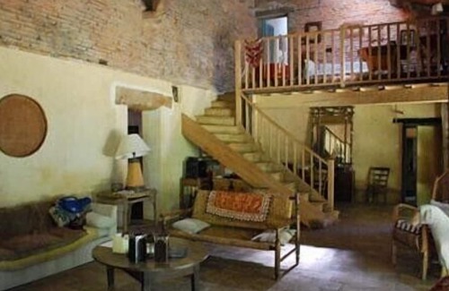 Rabastens Otro | Tarn, rearranged farmhouse from 18th century. Between Albi and Toulouse, 37 km