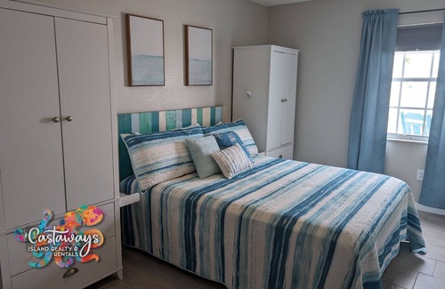 Saint James City Cabina | Tarpon @ 2 Fish Inn with Pool and Dockage on Pine Island
