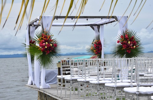 Livingston Casa | Playa Blanca Tarpon Guatemala. Casa de playa privada con todos los servicios.
