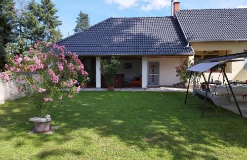 Tazlar Casa | Tartós Szegfű Vendégház, Magánszállás