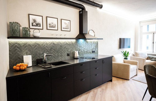 Old Town Apartamento | tARTuStays artist Viktoria Berešna decorated apartment with AC in fabulous Tartu