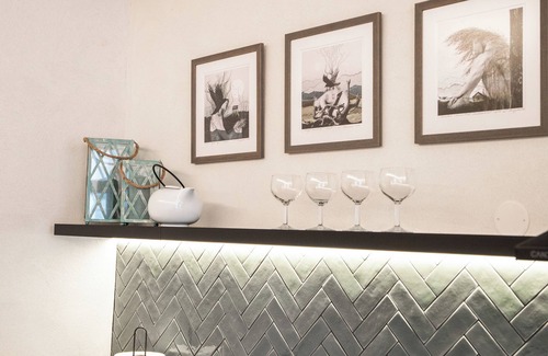 Old Town Apartamento | tARTuStays artist Viktoria Berešna decorated apartment with AC in fabulous Tartu