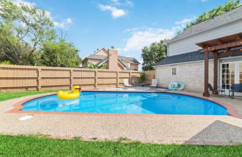 Clodine Casa | Taste of Nature/ 4BD,2.5BTH/ Houston/Amazing Pool