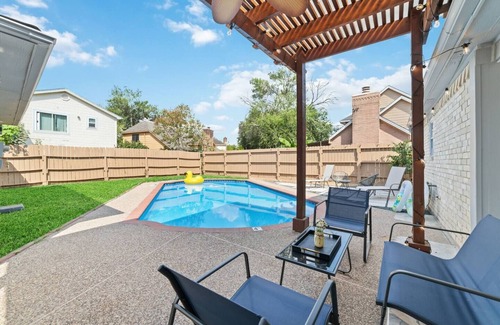 Clodine Casa | Taste of Nature/ 4BD,2.5BTH/ Houston/Amazing Pool