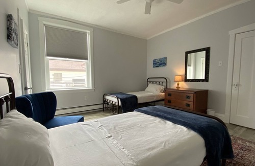 Forest Park Apartamento | Taste of Provence-Extended Stay, W/D&DW, 2BR, Pets