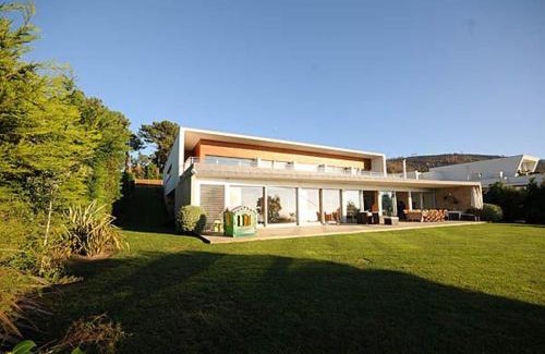 Caminha Villa | Tasteful Caminha Villa 4 Bedrooms Villa Laginhas Modern Furnishings Great Sea Views