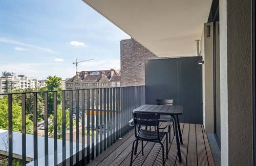 West Berlin Centre Apartamento | Tasteful Charlottenburg 1BR near KaDeWe & Kurfürstendamm, by Blueground