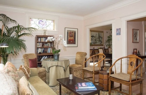 Richmond District Casa | Tasteful Condo with Office + Garage - Near Parks, Museums and Restaurants