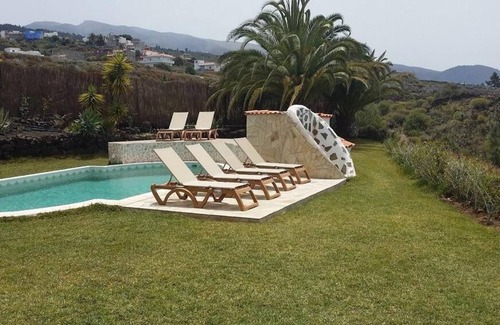 Chio Villa | Buen gusto casa de vacaciones 4 dormitorios 3 baños / 8 pers.(Max 10)