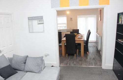 South Shields Casa | Tastefully furnished and Cosy 2-bedroom house