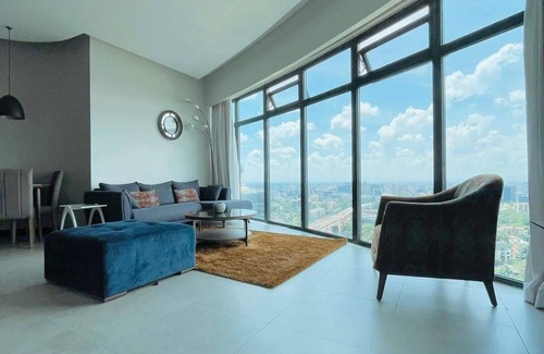Westlands Apartamento | Tastefully furnished apartment with beautiful views