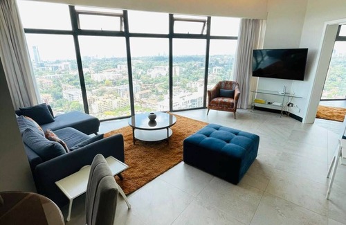 Westlands Apartamento | Tastefully furnished apartment with beautiful views
