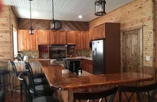 Concan Casa | Tatanka @ Frio Premier Rental Homes