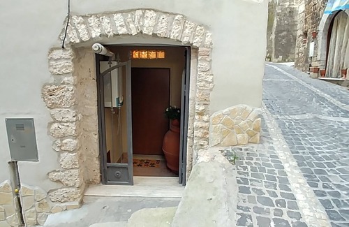 Alatri Casa | Casa Tato, alatri (ciociaria)