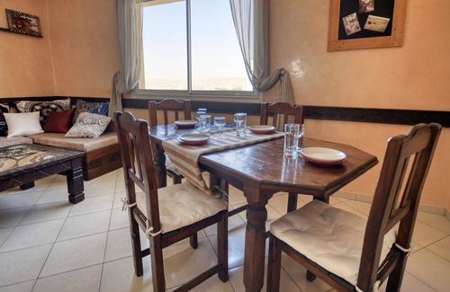Swiss City Apartamento | Apartamento-Apartamento-Baño para personas con movilidad reducida-Vista a la ...