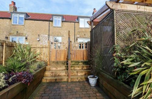 Scarborough Casa | Tawny Cottage