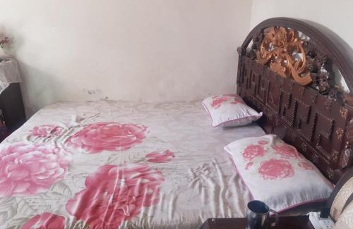 Taxila Cama Y Desayuno | Taxila cantt near G.t Road