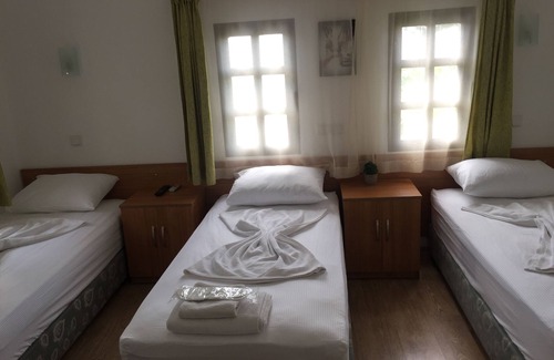 Bodrum City Center Hotel | Tay Pansiyon