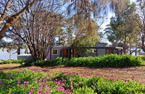 South Bruny Casa | Taylors Bay Cottage
