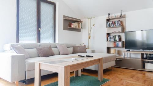 Pestani Apartamento | Taz Apartments