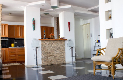 mtatsminda Apartamento | Apartamento privado de 4 habitaciones en el centro de Tbilisi ☀️