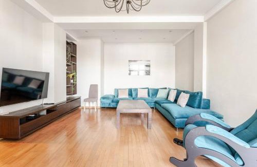 Saburtalo Apartamento | Tbilisi Nest