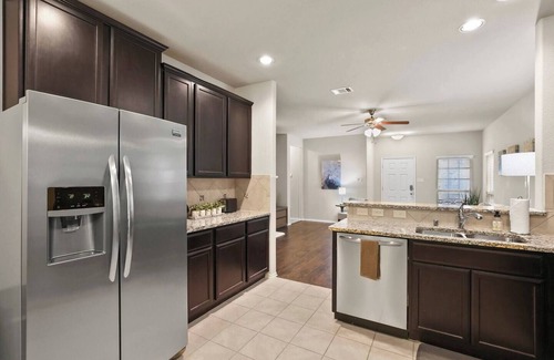 McKinney Casa | Amueblado 3BR / 2BA Inicio