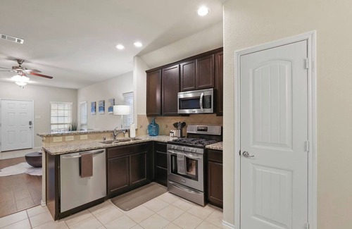 McKinney Casa | Amueblado 3BR / 2BA Inicio