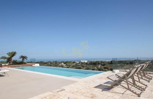 Monopoli Villa | TD Casale Donna Madia Sea View Pool Over Vineyard