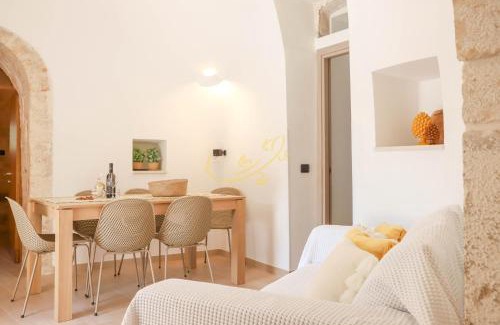 Monopoli Casa | TD Trulli Bruco Large Pool for Family Fun