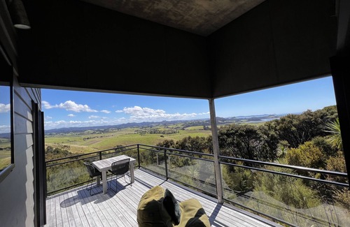 Taiharuru Casa | Te Huia - Un retiro costero en Taiharuru