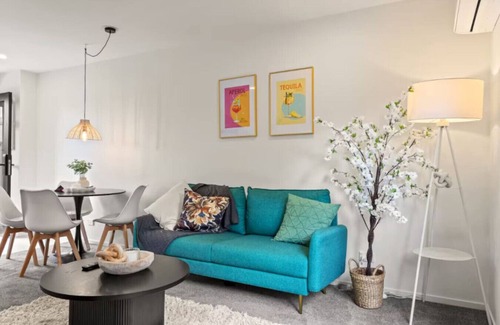 Henderson Casa | Te Kanawa Crescent 2BR Home