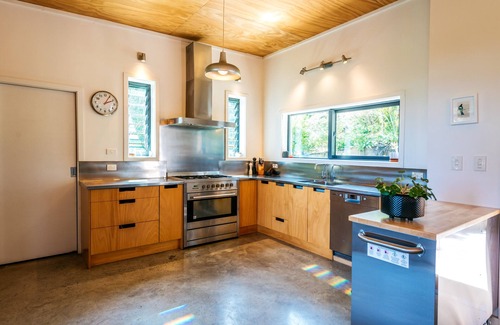 Ostend Casa | Te Kohanga (The Nest) con spa y uso GRATUITO de automóvil *