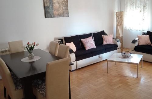 Sremska Mitrovica Apartamento | Tea