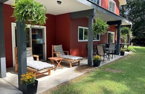 Central Kootenay Apartamento | Tea Time Lakeside