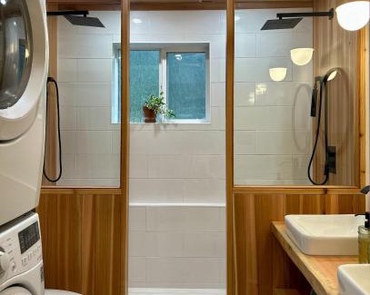 Central Kootenay Apartamento | Tea Time Lakeside