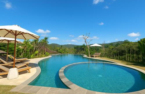 Sidemen Complejo | Tebola Villa Resort