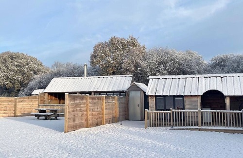Maidwell Cabina | Teeny Weeny Two