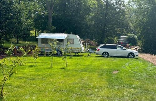 Hermankovice Otro | Teepee a karavanové stání Koupálo Janovičky